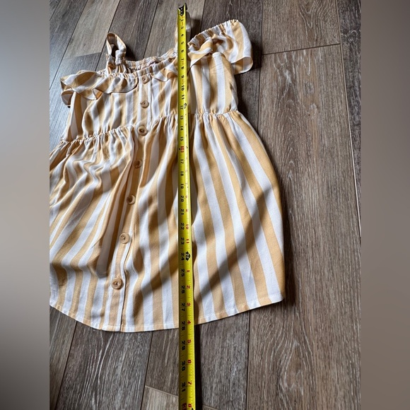 🛍️Isabel maternity cute top Size Small measurements posted - Picture 4 of 7